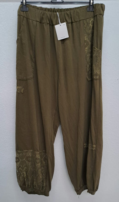 Pants one size