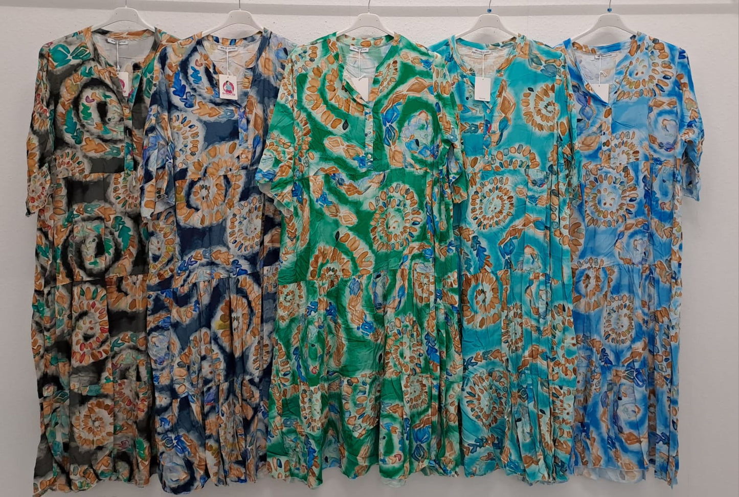 Kleider Große XL und 2XL