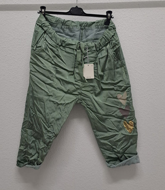 Shinny pants with heart unit large