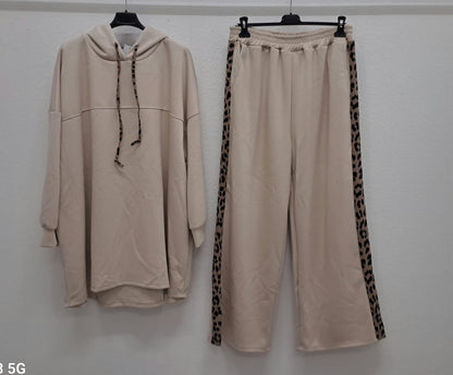 Suit unit large