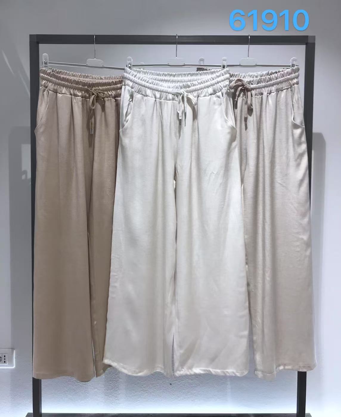 Pants one size